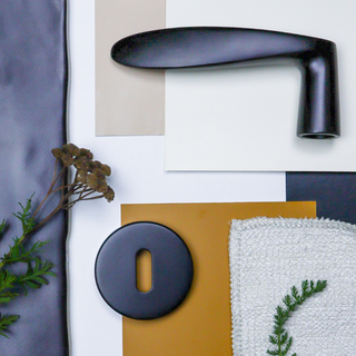 Deurbeslag met sleutelgat