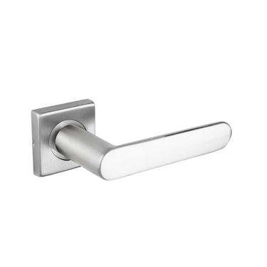 Novara Türgriff aus Edelstahl mit quadratischer Rosette