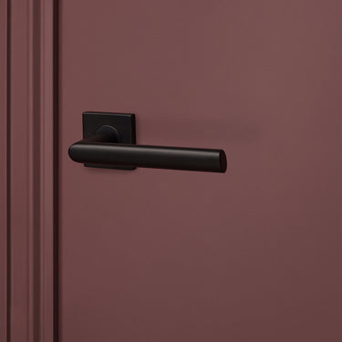 Ragusa Türgriff schwarz mit runder Rosette